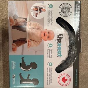 Upseat Baby Floor Seat with Tray